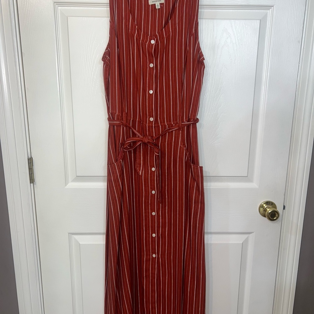 Sleeveless Red Striped Dress